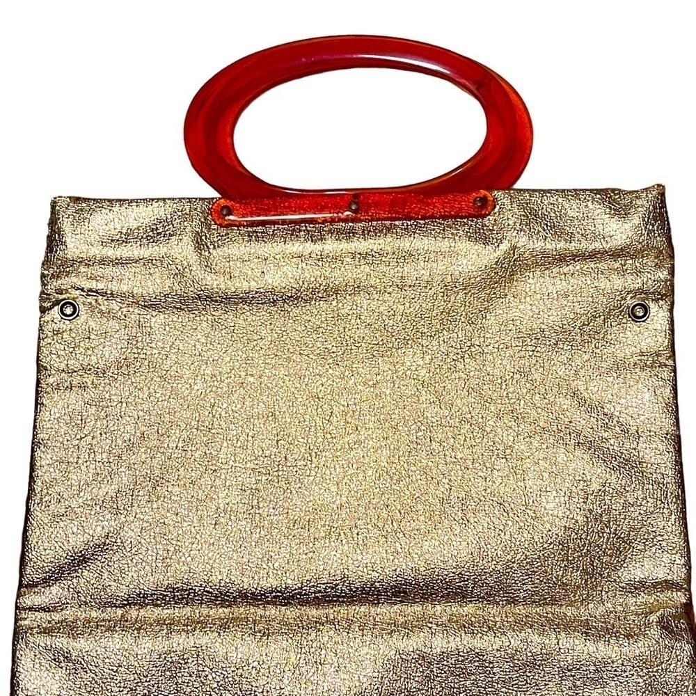 Vintage 60s Large Gold Metallic Tote Bag Clutch Purse With Orange Lucite Handles - Picture 6 of 10